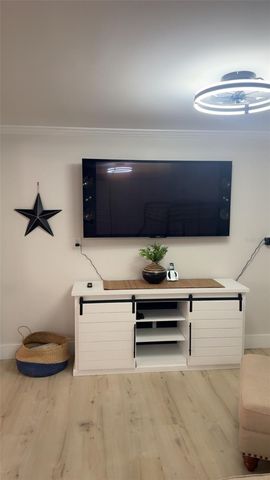 403 63RD STREET, Holmes Beach, FL 34217