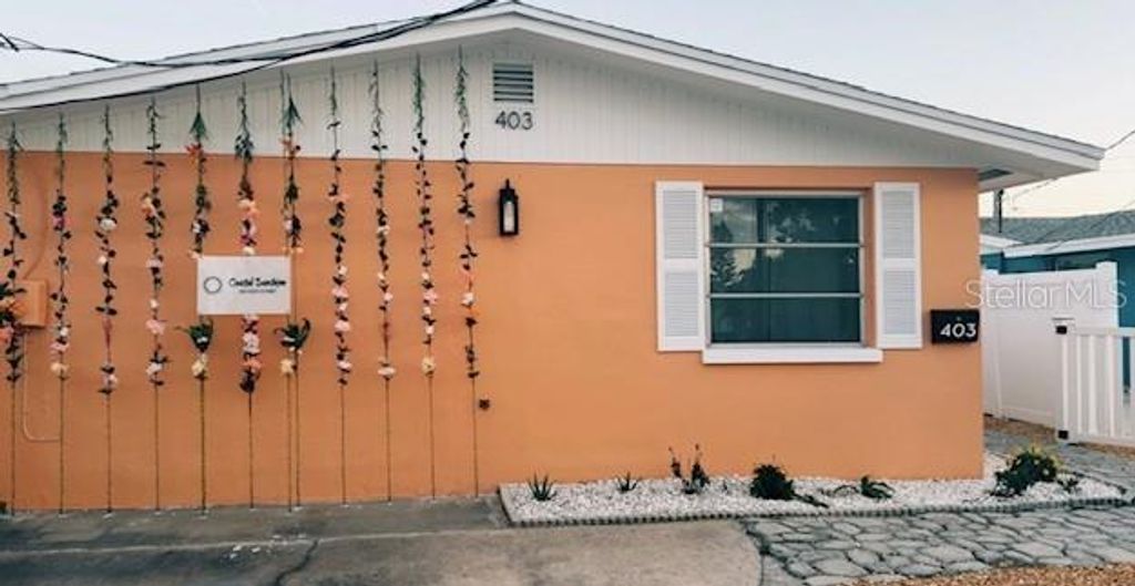 403 63RD STREET, Holmes Beach, FL 34217