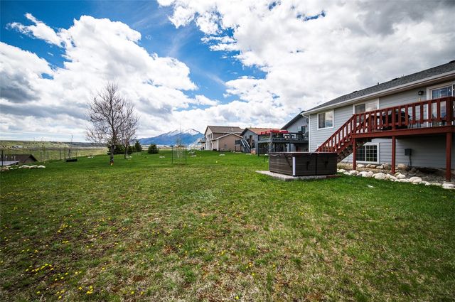 716 Lazy M STREET, Red Lodge, MT 59068