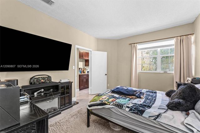 680 Cypress Club Way G10, Deerfield Beach, FL 33064