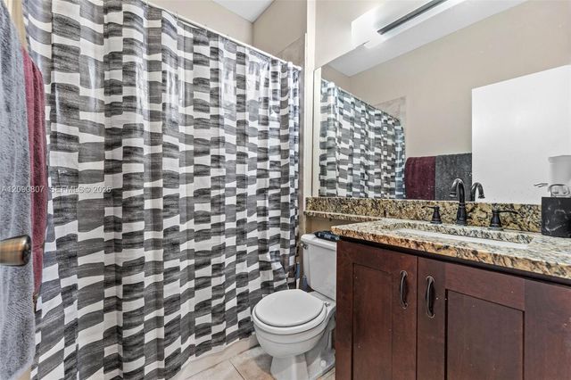 680 Cypress Club Way G10, Deerfield Beach, FL 33064