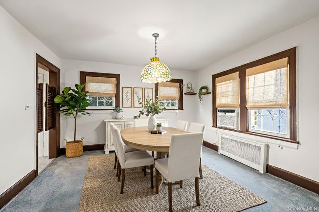 3 Ridgecrest E, Scarsdale, NY 10583