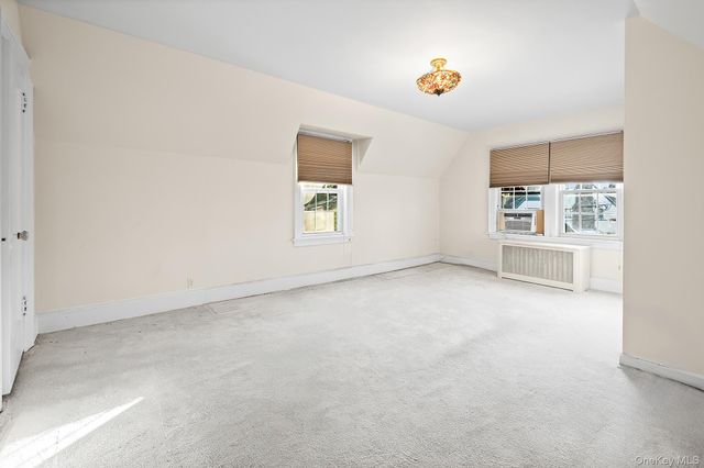 3 Ridgecrest E, Scarsdale, NY 10583