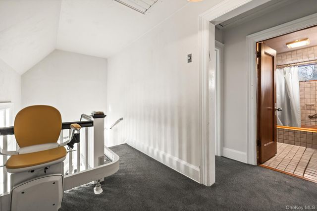 3 Ridgecrest E, Scarsdale, NY 10583