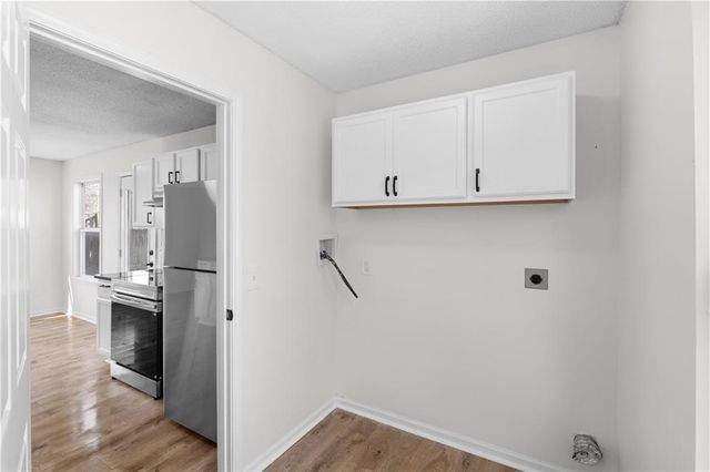 1116 E 77th Terrace, Kansas City, MO 64131