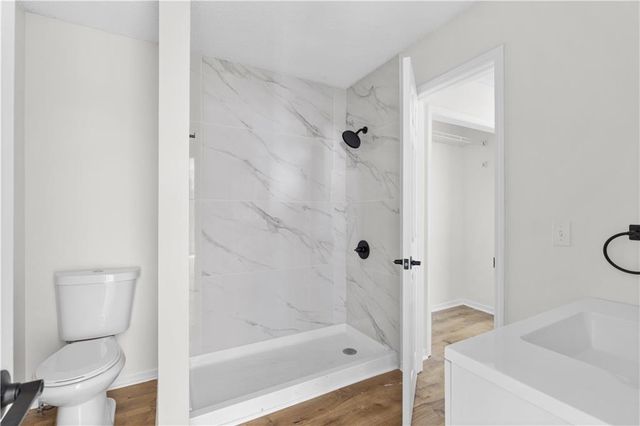 1116 E 77th Terrace, Kansas City, MO 64131