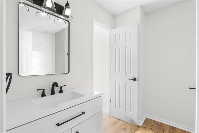 1116 E 77th Terrace, Kansas City, MO 64131