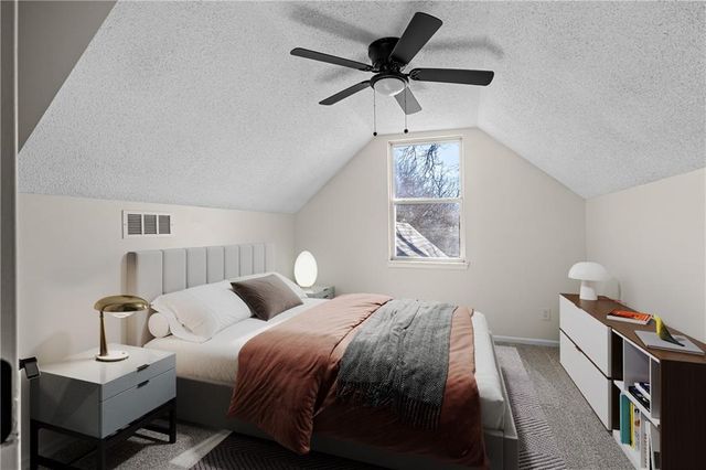 1116 E 77th Terrace, Kansas City, MO 64131