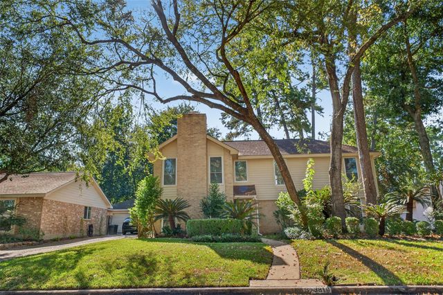3810 Glenwood Springs Dr, Kingwood, TX 77345