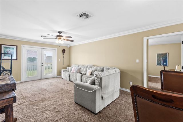 5809 Montserrat Dr, Corpus Christi, TX 78414