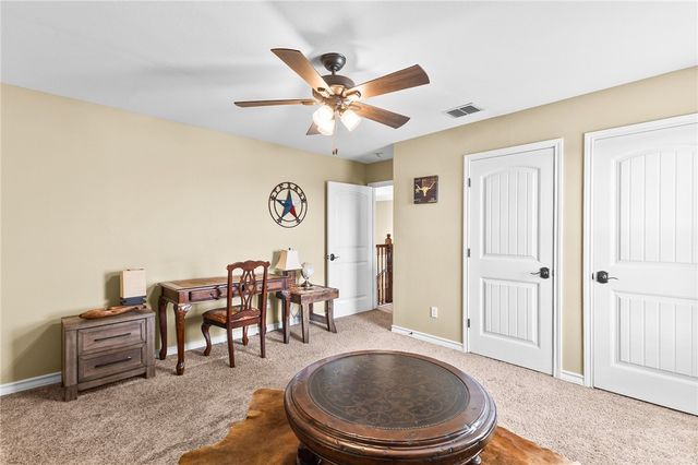 5809 Montserrat Dr, Corpus Christi, TX 78414