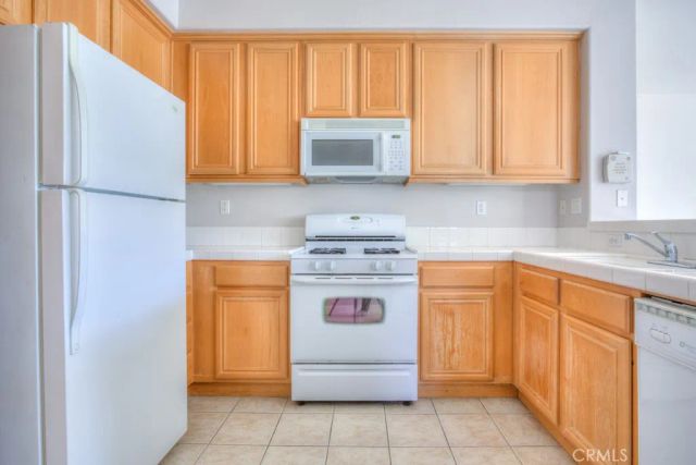 7748 Hess 3, Rancho Cucamonga, CA 91739