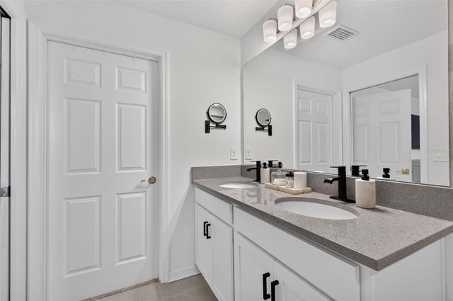1813 FENDER LANE, Sarasota, FL 34240