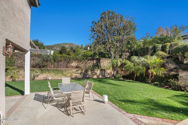 5750 Hempstead Drive, Agoura Hills, CA 91301