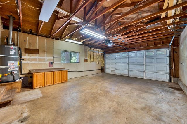 6160 Bucktail Ln, Pollock Pines, CA 95726