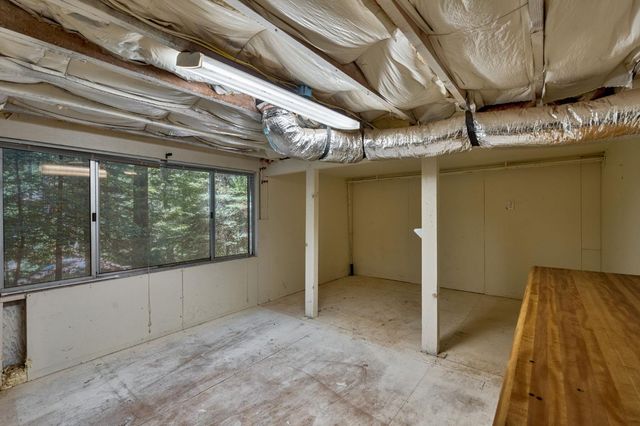6160 Bucktail Ln, Pollock Pines, CA 95726