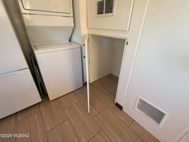 2525 N Cherry Avenue, Tucson, AZ 85719