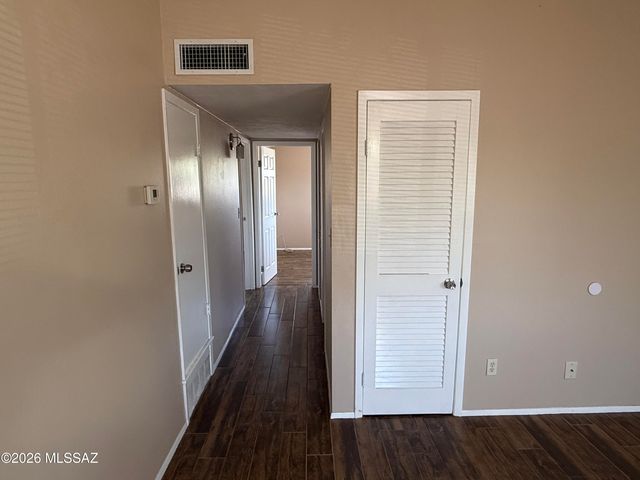 2525 N Cherry Avenue, Tucson, AZ 85719