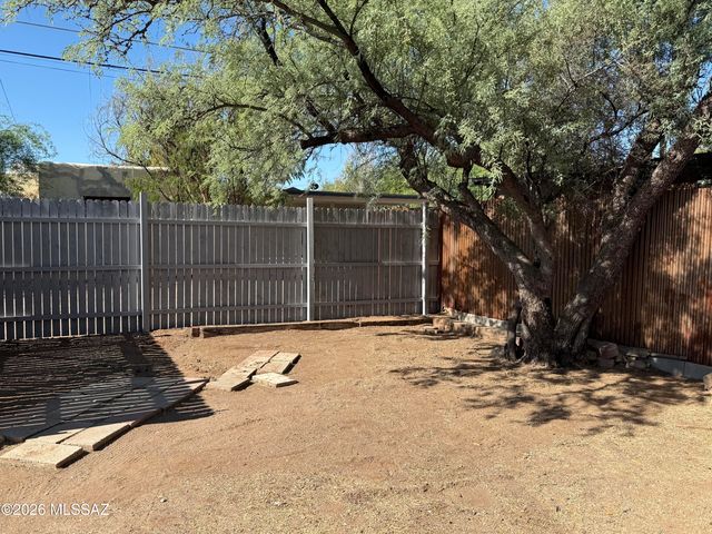 2525 N Cherry Avenue, Tucson, AZ 85719