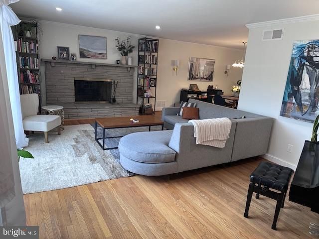 3923 COMMANDER DR, Hyattsville, MD 20782