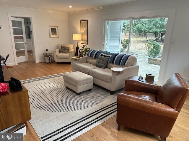 3923 COMMANDER DR, Hyattsville, MD 20782