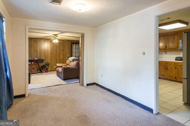 2109 NEAL, Waycross, GA 31503