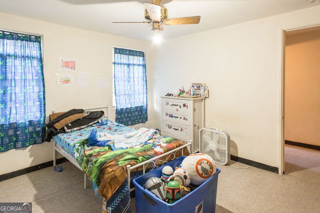 2109 NEAL, Waycross, GA 31503