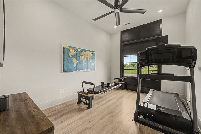 1721 Westend Avenue, Centerton, AR 72719
