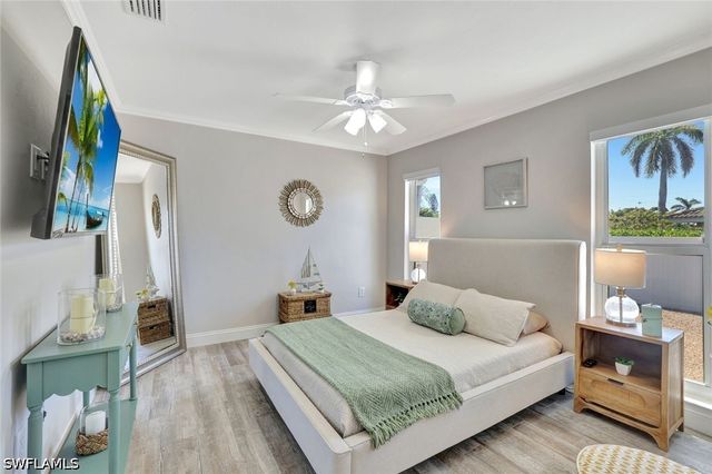 1350 Waikiki CT, Marco Island, FL 34145