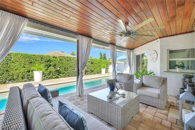1350 Waikiki CT, Marco Island, FL 34145