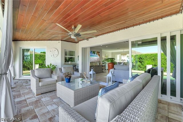 1350 Waikiki CT, Marco Island, FL 34145