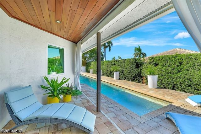 1350 Waikiki CT, Marco Island, FL 34145