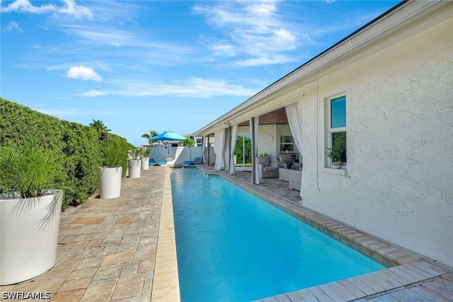 1350 Waikiki CT, Marco Island, FL 34145