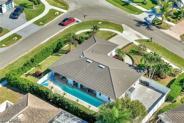 1350 Waikiki CT, Marco Island, FL 34145
