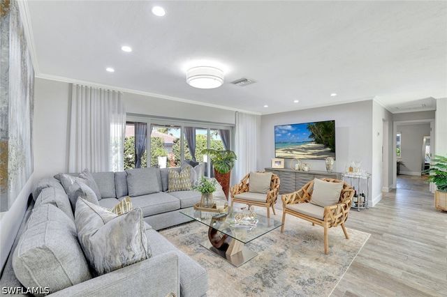 1350 Waikiki CT, Marco Island, FL 34145
