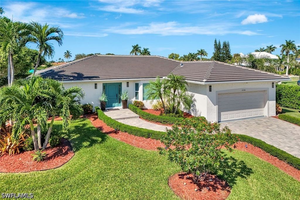 1350 Waikiki CT, Marco Island, FL 34145