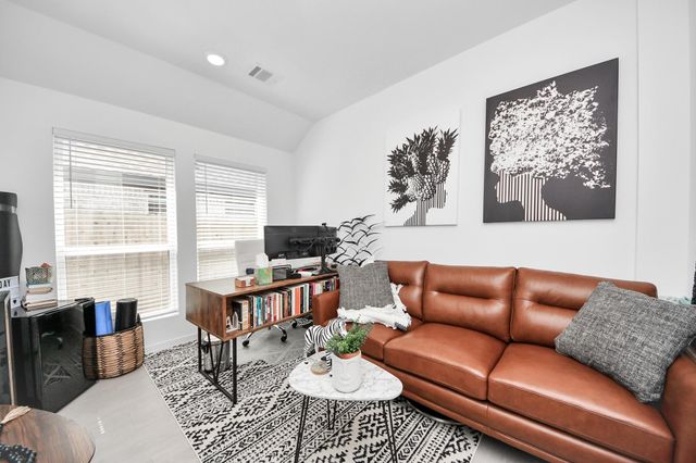 8018 Tempest Stone Drive, Rosharon, TX 77583