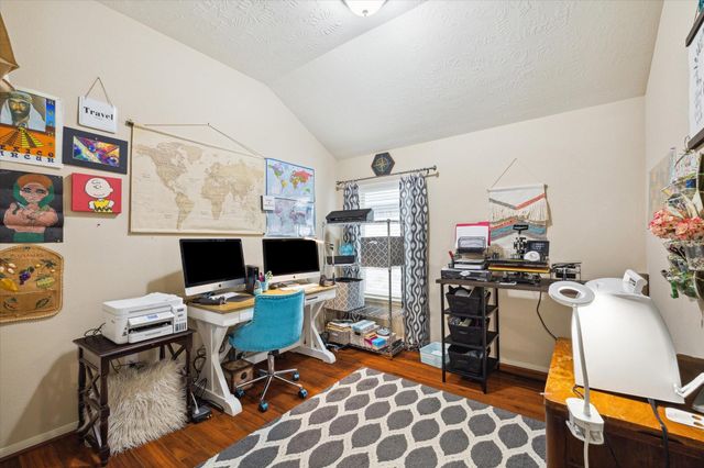 1922 Cadbury Castle Lane, Fresno, TX 77545