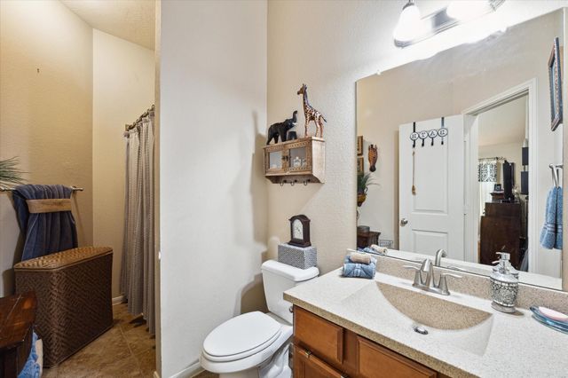 1922 Cadbury Castle Lane, Fresno, TX 77545