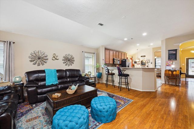 1922 Cadbury Castle Lane, Fresno, TX 77545