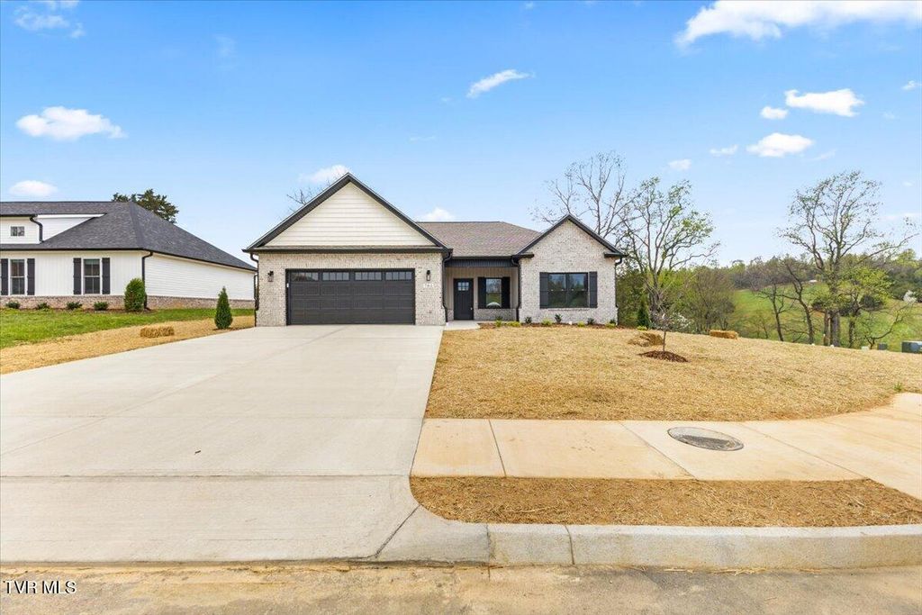 785 Twilight Falls, Jonesborough, TN 37659