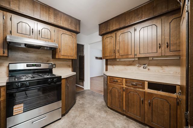 1413 Graham Rd, Jacksonville, AR 72076