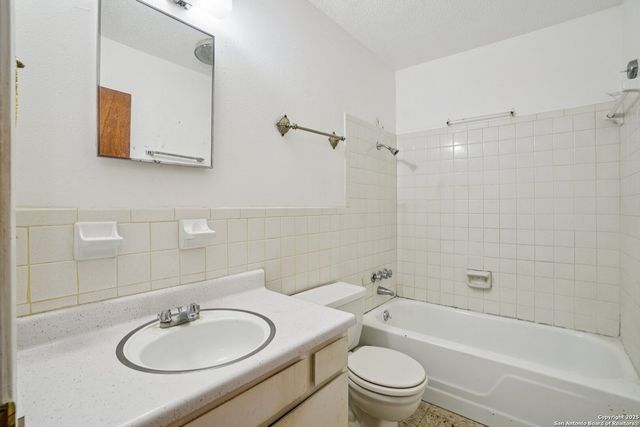 3818 Sherril Brook, San Antonio, TX 78228