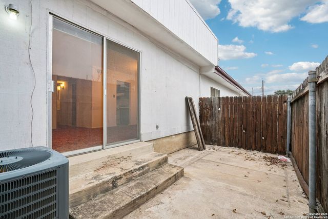 3818 Sherril Brook, San Antonio, TX 78228