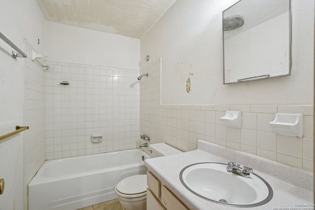 3818 Sherril Brook, San Antonio, TX 78228