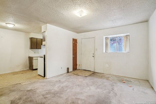 3818 Sherril Brook, San Antonio, TX 78228