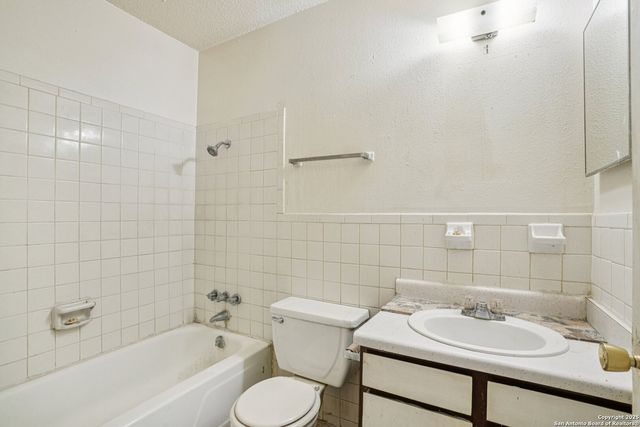 3818 Sherril Brook, San Antonio, TX 78228