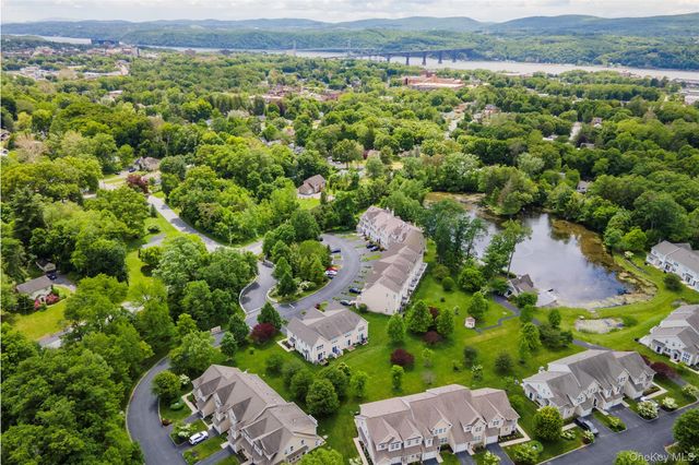 1 Halley Court, Poughkeepsie, NY 12601