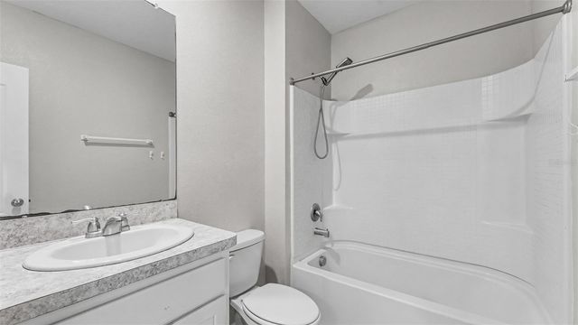 524 BURNHAM CIRCLE, Auburndale, FL 33823