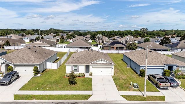 524 BURNHAM CIRCLE, Auburndale, FL 33823